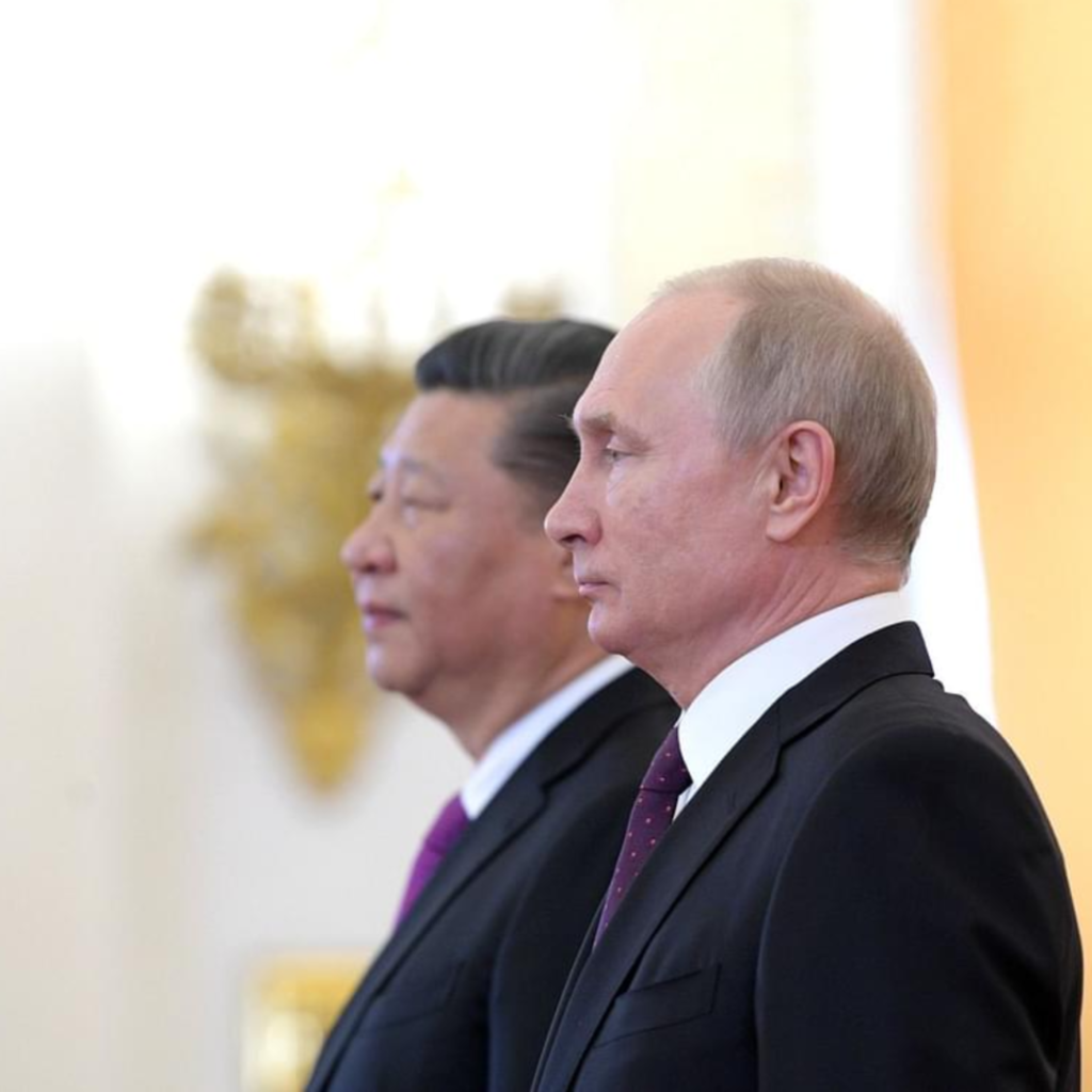 Russian Banks rush to switch to Chinese Card System