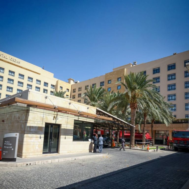يُجري إنتركونتيننتال الأردن تدريبًا شاملاً على الإخلاء لضمان سلامة الضيوف