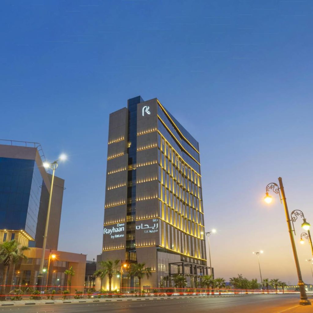 Rotana announces the soft opening of its new 5-Star hotel in Dammam ...