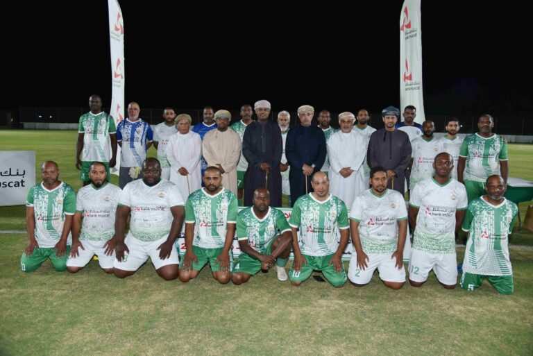 منتسبي فريق الصمود بولاية بدية يشيدون ببرنامج “الملاعب الخضراء” في دعم الفرق الأهلية الرياضية