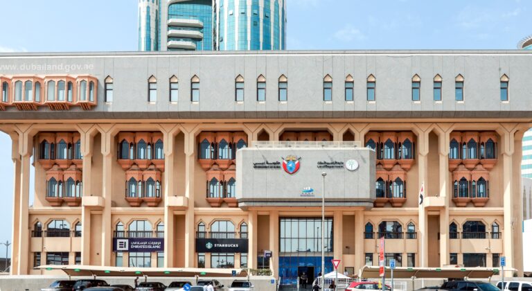 معرض آي بي إس انطلق اليوم في مركز دبي التجاري العالمي بتنظيم “أراضي دبي