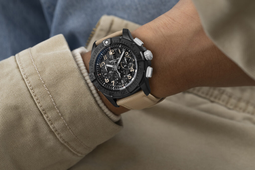 بريتلينغ Breitling الشريك الرسمي للوقت في معرض دبي للطيران 2025.