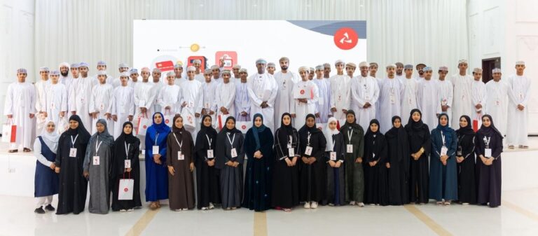 بنك مسقط يعزّز مفاهيم الثقافة المالية وريادة الأعمال والابتكار عبر تحدّي ” ماليات” في جنوب الشرقية
